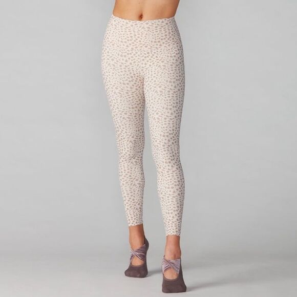 TAVI High Waisted 7/8 Tight in Dune Lynx Size XS - Picture 1 of 9